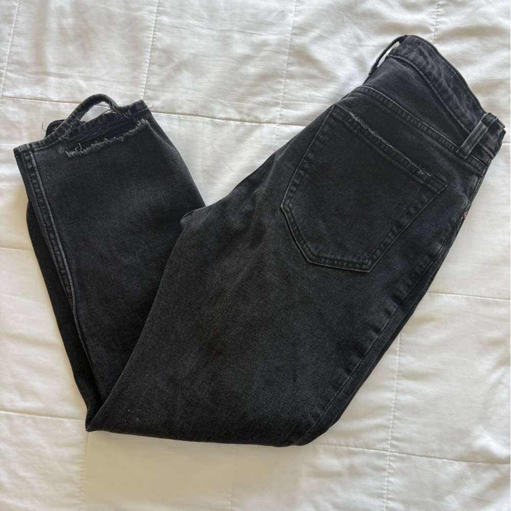 Women’s Abercrombie Black Jeans - Ankle Straight Ultra High Rise